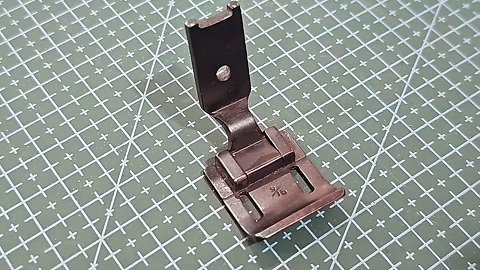 PRENSATELA DOBLE AGUJA 9/16 (14.3MM)